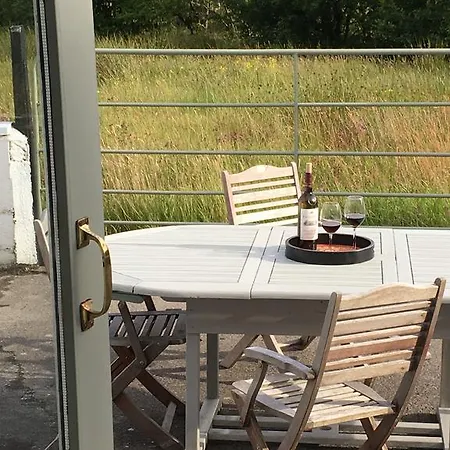 بيت للعطل Kilshanny Milk Parlour Droíchead an Chláir